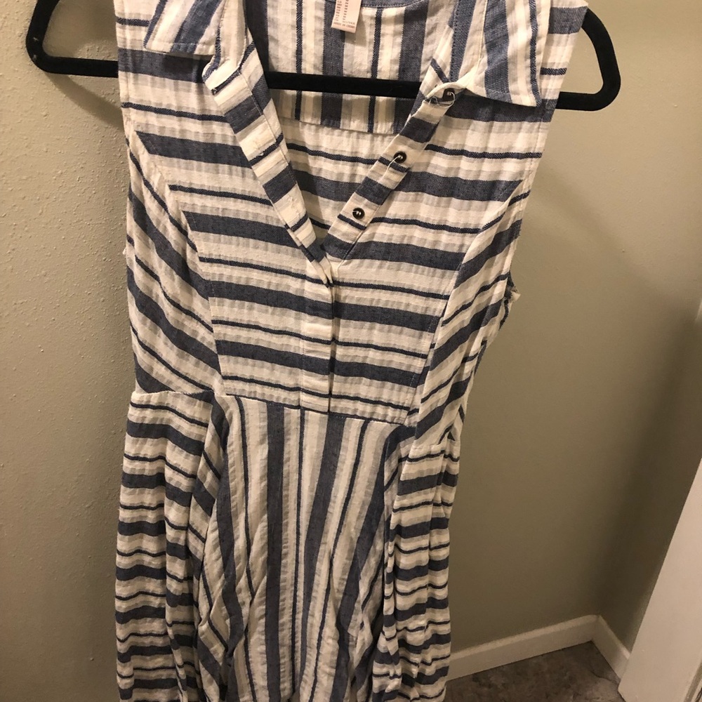 Forever 21 Striped Flowy Dress